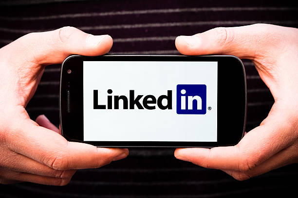 how to use linkedin for business marketing